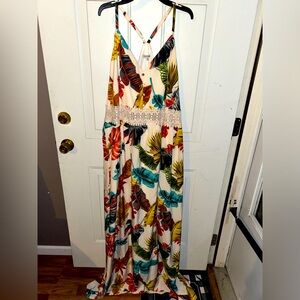 Fashion nova tropical maxi dress. Size 1x with tags